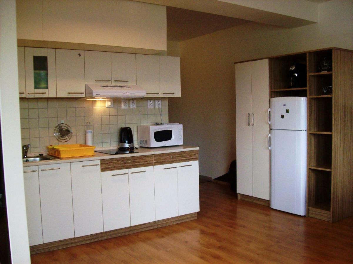 Apartment Horec Доновали Екстер'єр фото